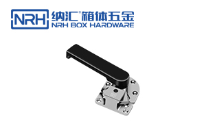 午夜无码福利视频